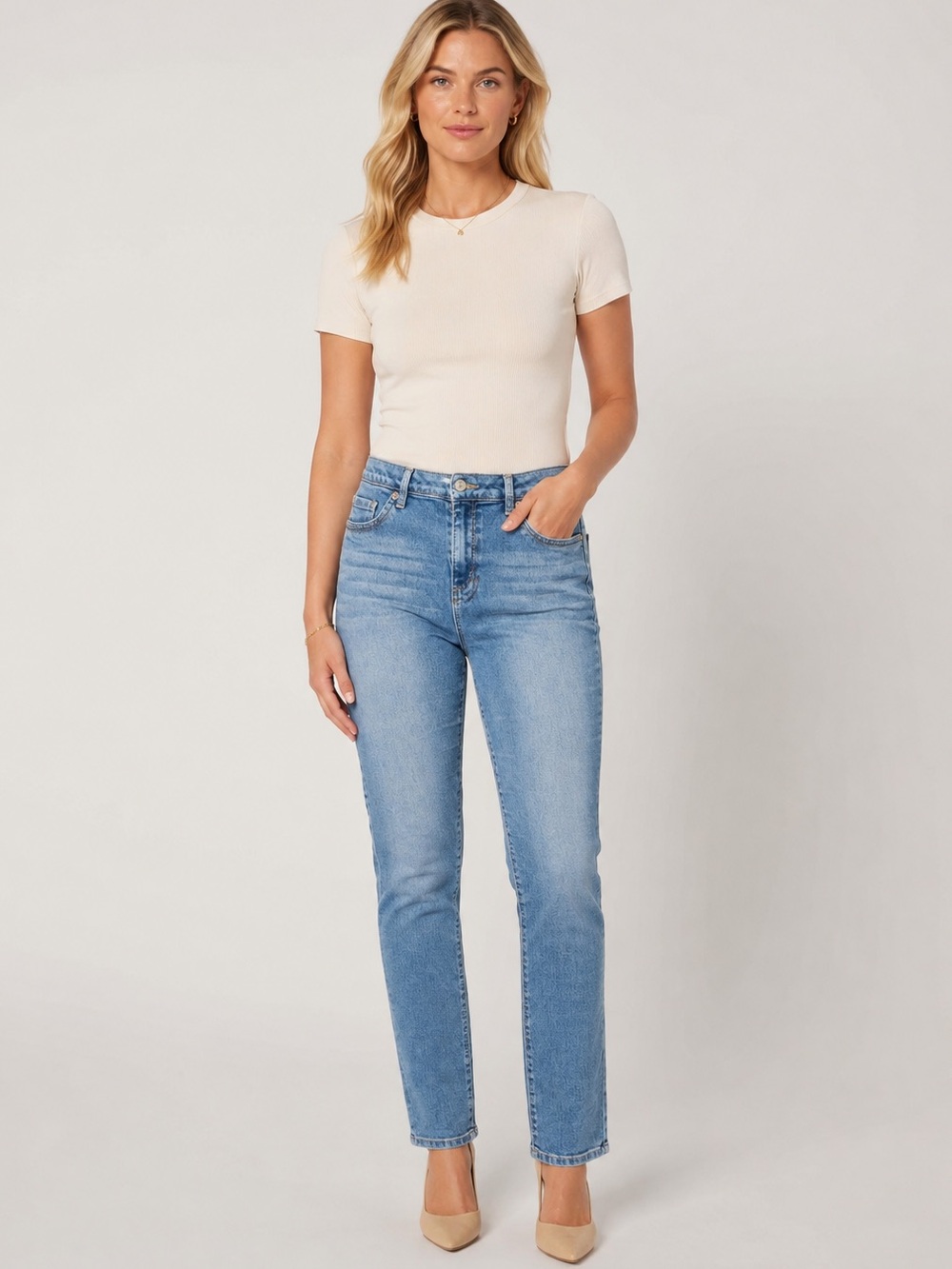 Artisan NY Women’s Jeans Super Soft Light Blue Wash Size 10